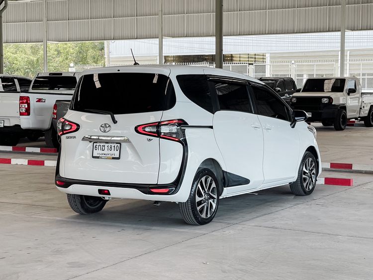 Toyota Sienta 2018 1.5 V Utility-car เบนซิน ไม่ติดแก๊ส เกียร์อัตโนมัติ ขาว รูปที่ 3