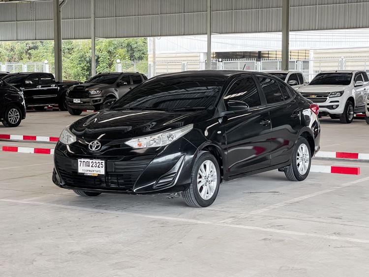 Toyota Yaris ATIV 2018 1.2 J Sedan เบนซิน ไม่ติดแก๊ส เกียร์อัตโนมัติ ดำ
