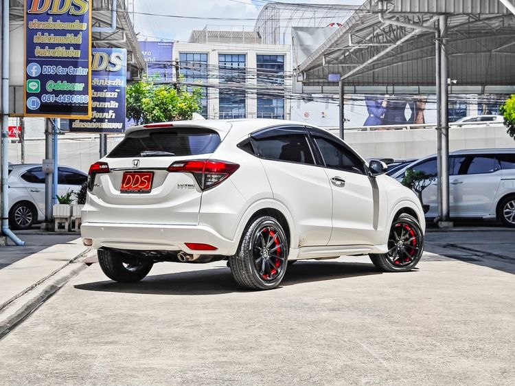 Honda HR-V 2018 1.8 EL Utility-car เบนซิน เกียร์อัตโนมัติ ขาว รูปที่ 2
