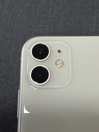 Iphone 16 64GB สีขาว รูปที่ 3