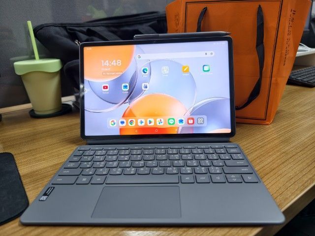 ยี่ห้ออื่นๆ 256 GB Lenovo Yoga Tab 11.1 Snap 8 Gen3