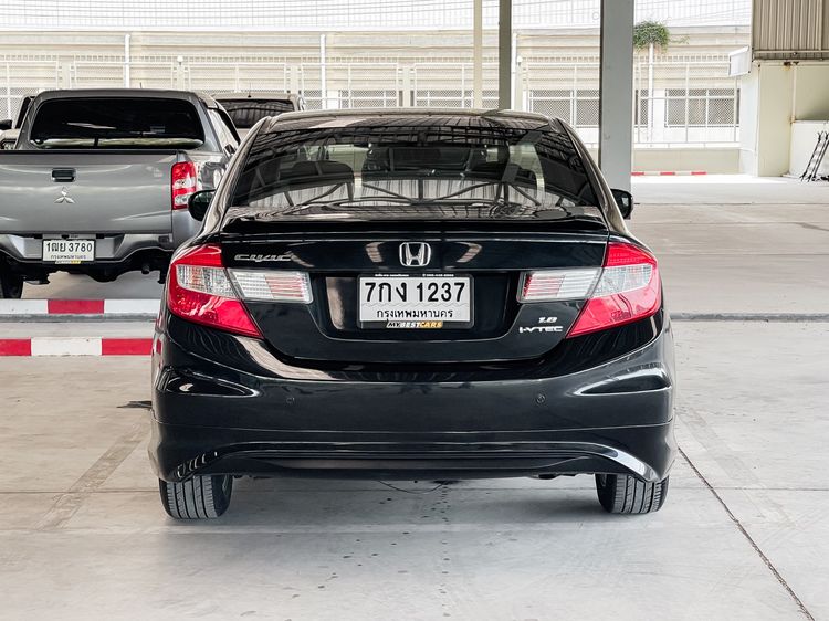 Honda Civic 2013 1.8 S i-VTEC Sedan เบนซิน ไม่ติดแก๊ส เกียร์อัตโนมัติ ดำ รูปที่ 4