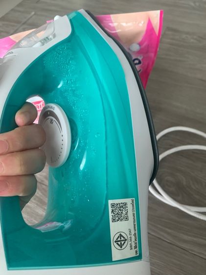 เตารีดไอน้ำ Philips 2,000 w(แถมน้ำยารีดผ้าเรียบ 2 ซอง) รูปที่ 3