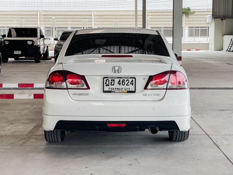 Honda Civic 2010 1.8 E i-VTEC Sedan เบนซิน ไม่ติดแก๊ส เกียร์อัตโนมัติ ขาว รูปที่ 4