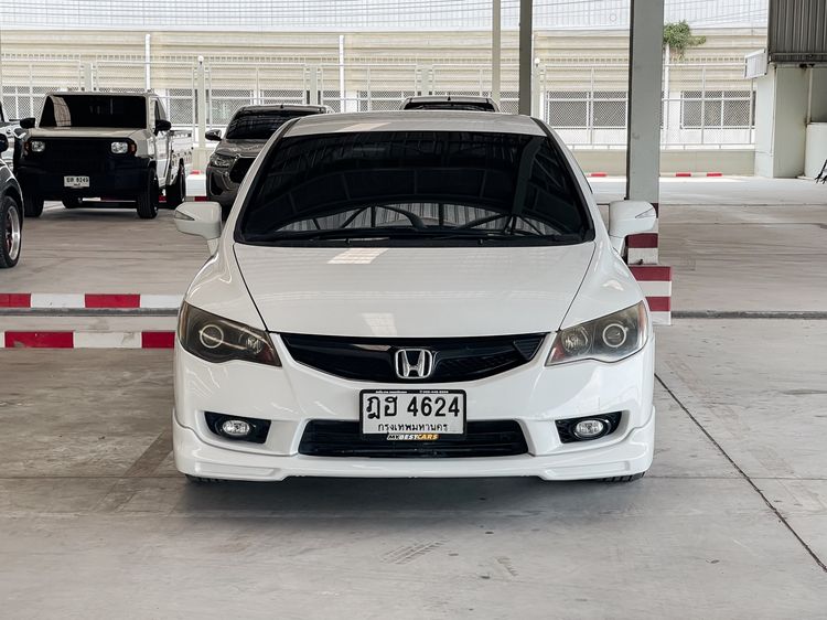 Honda Civic 2010 1.8 E i-VTEC Sedan เบนซิน ไม่ติดแก๊ส เกียร์อัตโนมัติ ขาว รูปที่ 2
