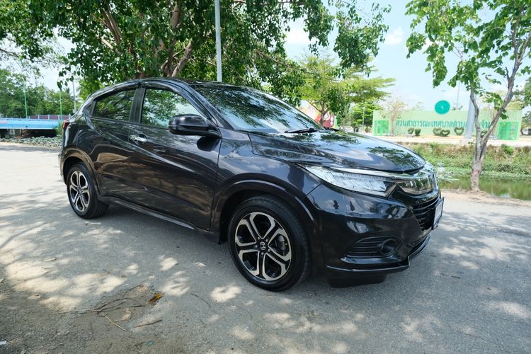 รถ Honda HR-V 1.8 EL สี เทา