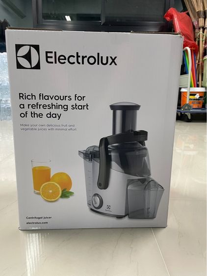 เครื่องสกัดผลไม้แยกกาก electrolux มือหนึ่ง ไม่แกะกล่อง