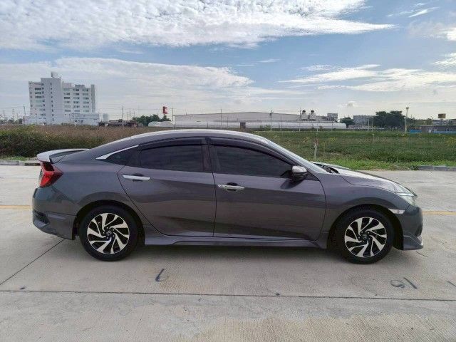 Honda Civic 2018 1.8 EL i-VTEC Sedan เบนซิน เกียร์อัตโนมัติ เทา
