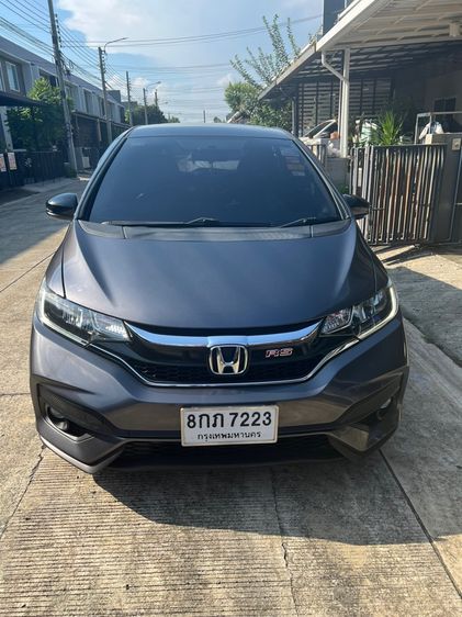 Honda Jazz 2019 1.5 RS i-VTEC Sedan เบนซิน ไม่ติดแก๊ส เกียร์อัตโนมัติ เทา รูปที่ 4