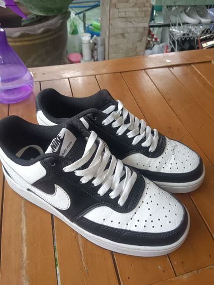 ขาว หนังแท้ รองเท้าผ้าใบ UK 7.5 | EU 41 1/3 | US 8 รองเท้าNike Court Vision Low

