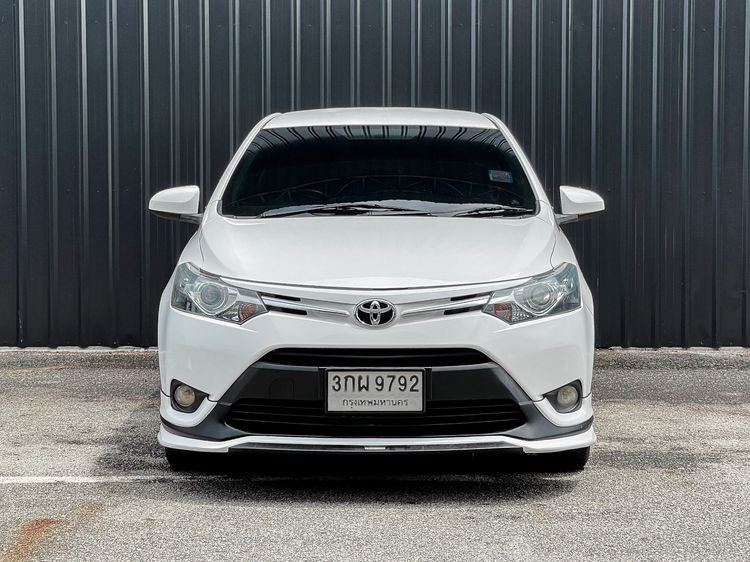 Toyota Vios 2014 1.5 Trd Sportivo Sedan เบนซิน LPG เกียร์อัตโนมัติ ขาว รูปที่ 2