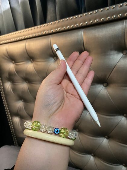 ปากกา Apple Pencil แท้เจนหนึ่ง  ขาย 900 บาท