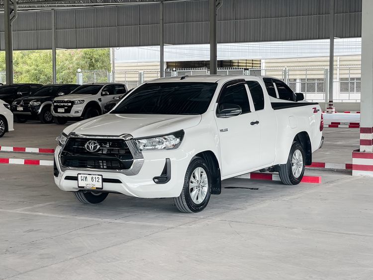 Toyota HILUX REVO 2.4 Entry Z-Edition Smart Cab 2022