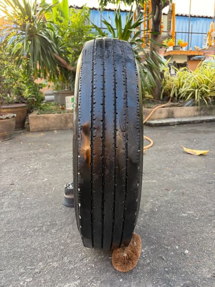 Bridgestone ยางใช้งานแล้ว 7.00r16 radial r200 ชุดนี้มี 4ชุด มียางใน รูปที่ 4