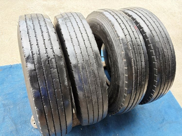 Bridgestone ยางใช้งานแล้ว 7.00r16 radial r200 ชุดนี้มี 4ชุด มียางใน รูปที่ 2