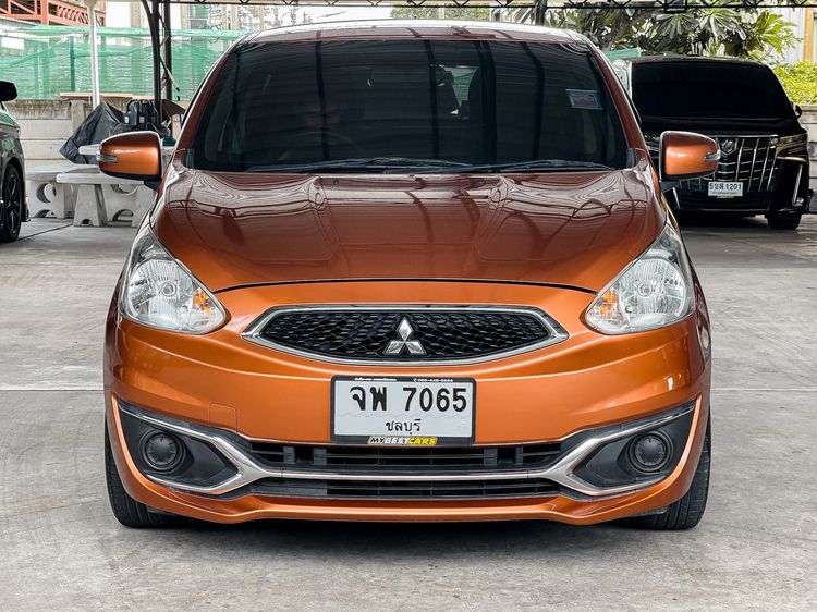 Mitsubishi Mirage 2017 1.2 GLX Sedan เบนซิน ไม่ติดแก๊ส เกียร์อัตโนมัติ ส้ม รูปที่ 2