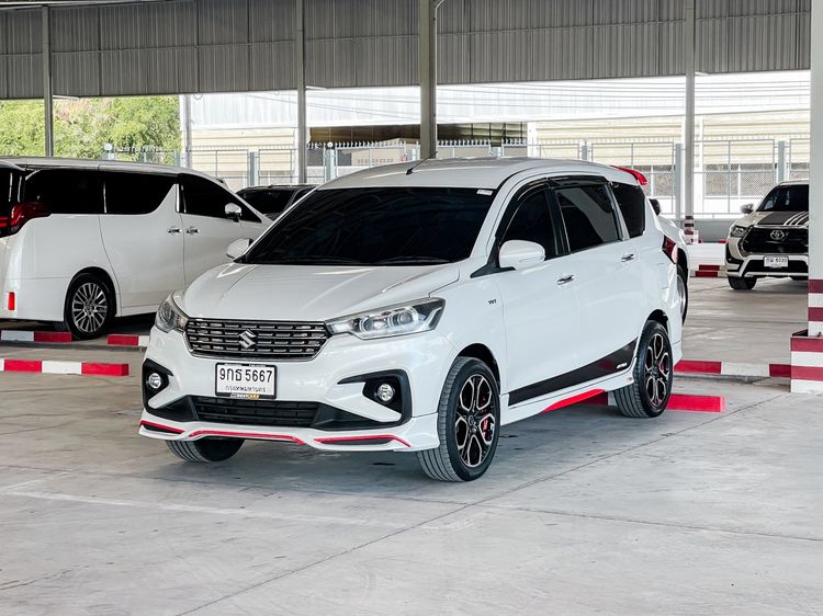 รถ Suzuki Ertiga 1.5 GX สี ขาว