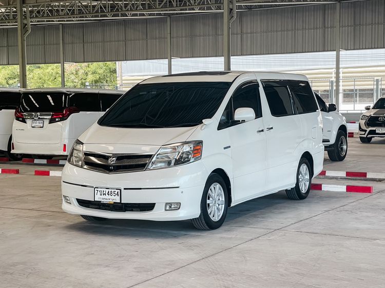 รถ Toyota Alphard 2.4 Hybrid E-Four 4WD สี ขาว