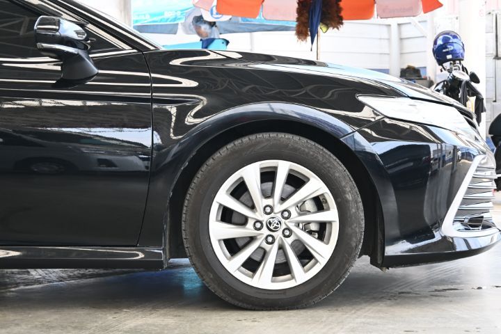 Toyota Camry 2023 2.5 Sport Sedan เบนซิน เกียร์อัตโนมัติ ดำ รูปที่ 2