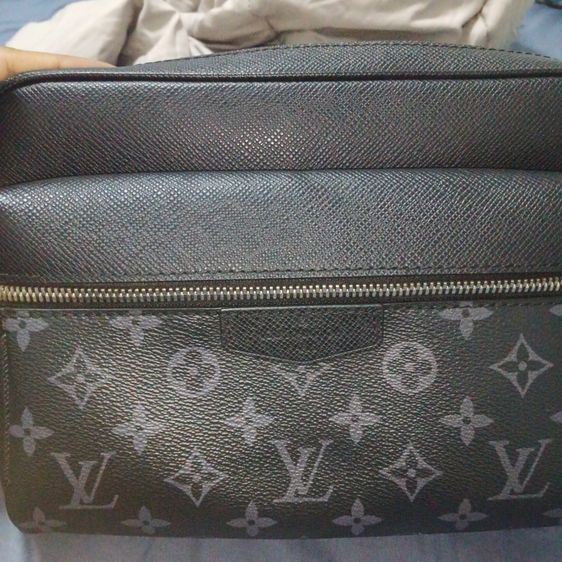 อื่นๆ ดำ กระเป๋า สะพายข้าง Louis Vuitton