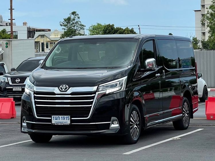 Toyota Majesty 2020 2.8 Standard Van ดีเซล ไม่ติดแก๊ส เกียร์อัตโนมัติ ดำ รูปที่ 2