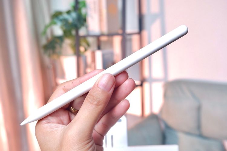 Apple Pencil Pro สี White เครื่องสวย ราคาเพียง 2,900.- มีประกันร้าน 60 วัน  รูปที่ 4