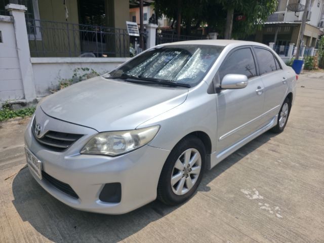 รถ Toyota Altis 1.6 E สี เทา