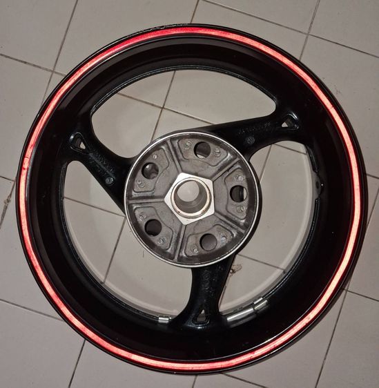 ล้อแมกหลังแท้ มอไซร์บิ๊กไบค์Suzuki Hayabusa Gen 2 ขอบ 17 กว้าง 6 นิ้ว สีดำ สภาพสวย