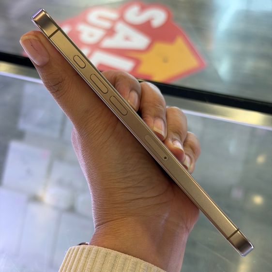 iPhone16 Pro Max 256GB สี Desert Titanium เครื่องศูนย์ สภาพสวยมากๆ🔥🔥 รูปที่ 3