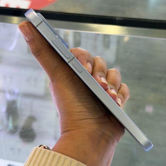 IQOO 15R สีเงิน เครื่องศูนย์ สภาพสวยมากๆ จอ6.59นิ้ว แรม12รอม256 Snap8 Gen5 กล้อง50ล้าน เครื่องใช้งานดีเยี่ยม ประกันศูนย์ยาวๆ🔥🔥 รูปที่ 4