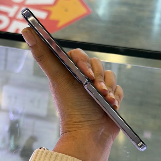 Xioami MIX Flip สี Purple เครื่องศูนย์ สภาพสวยมาก จอ6.86นิ้ว แรม12รอม512 Snap8 Gen3 กล้องLeica 50ล้าน(2ตัว)🔥🔥 รูปที่ 3
