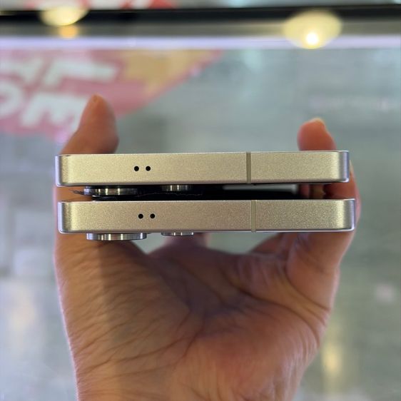 Samsung S25 Ultra Titanium Silverblue เครื่องศูนย์ สภาพสวยมากๆ จอ6.9นิ้ว แรม12รอม256 Snap8 Elite กล้อง200ล้าน(4ตัว)🔥🔥 รูปที่ 6