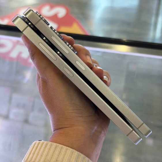 Samsung S25 Ultra Titanium Silverblue เครื่องศูนย์ สภาพสวยมากๆ จอ6.9นิ้ว แรม12รอม256 Snap8 Elite กล้อง200ล้าน(4ตัว)🔥🔥 รูปที่ 4