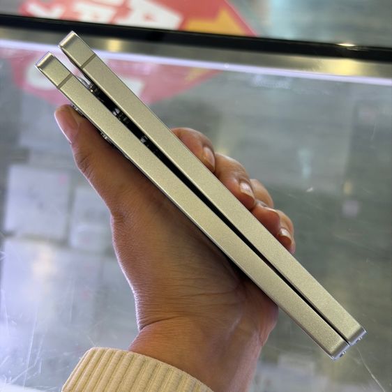 Samsung S25 Ultra Titanium Silverblue เครื่องศูนย์ สภาพสวยมากๆ จอ6.9นิ้ว แรม12รอม256 Snap8 Elite กล้อง200ล้าน(4ตัว)🔥🔥 รูปที่ 3
