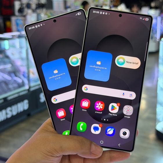 Galaxy S25 Ultra 512 GB Samsung S25 Ultra 512GB Titanium Whitesilver เครื่องศูนย์ สภาพสวยมากๆ จอ6.9นิ้ว แรม12รอม512 Snap8 Elite กล้อง200ล้าน(4ตัว)🔥🔥