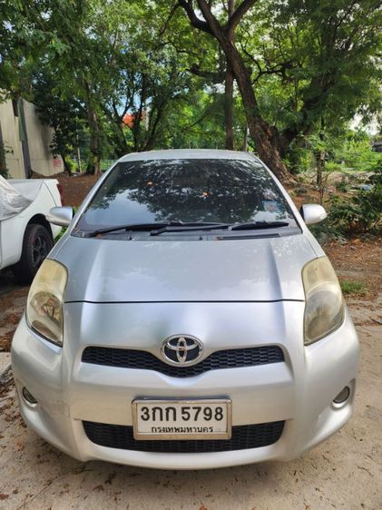 Toyota Yaris 2013 1.5 E Limited Sedan เบนซิน ไม่ติดแก๊ส เกียร์อัตโนมัติ บรอนซ์เงิน รูปที่ 2