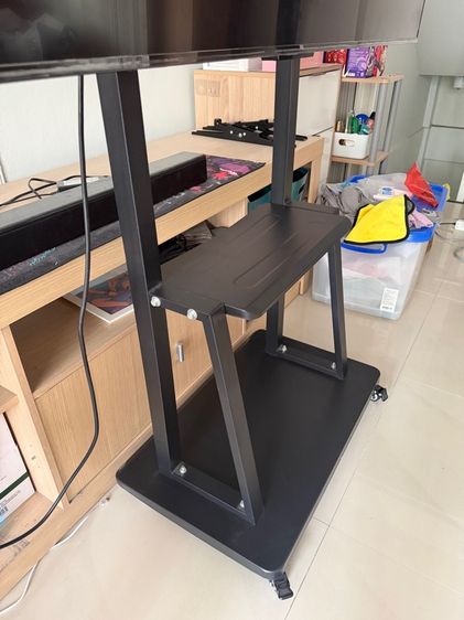 ขาตั้งทีวี 32“-80” แข็งแรง ทนทาน ของแท้ (รุ่นล้อเลื่อนล็อคได้) รูปที่ 4