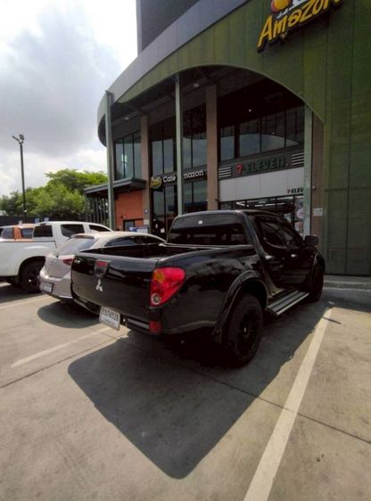 Mitsubishi Triton 2006 2.5 GLX Plus Pickup เบนซิน LPG เกียร์อัตโนมัติ ดำ รูปที่ 2