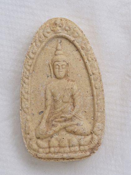 พระเนื้อผง 16036915
