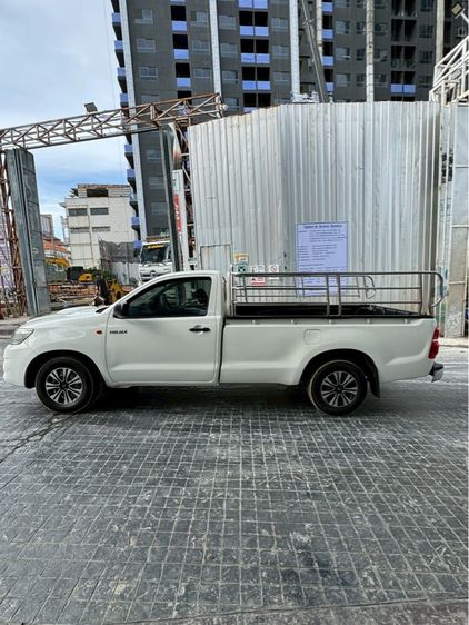 Toyota Hilux Vigo 2013 2.5 Single J Pickup ดีเซล ไม่ติดแก๊ส เกียร์ธรรมดา ขาว รูปที่ 3