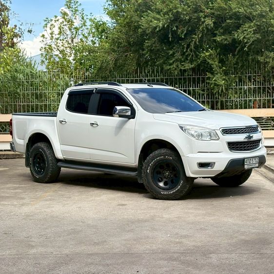 รถ Chevrolet Colorado 2.8 LTZ Z71 สี ขาว