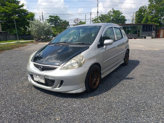 Honda Jazz 2006 1.5 S i-VTEC Sedan เบนซิน ไม่ติดแก๊ส เกียร์อัตโนมัติ เงิน รูปที่ 4