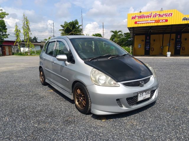 Honda Jazz 2006 1.5 S i-VTEC Sedan เบนซิน ไม่ติดแก๊ส เกียร์อัตโนมัติ เงิน รูปที่ 3