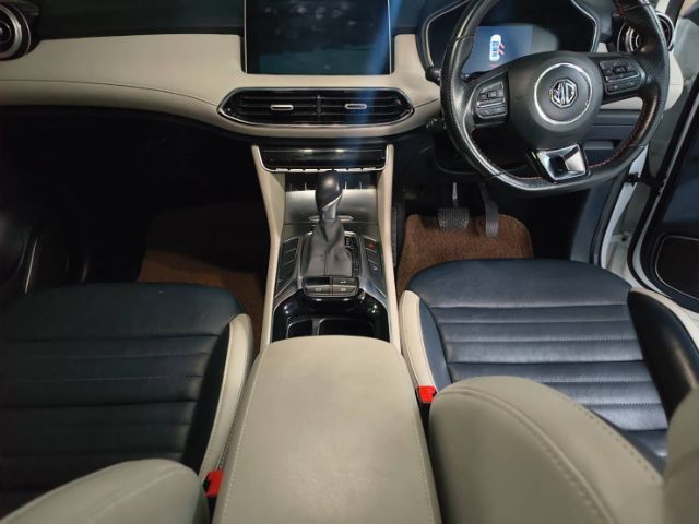 MG HS 2023 1.5 D Utility-car เบนซิน เกียร์อัตโนมัติ ขาว รูปที่ 2