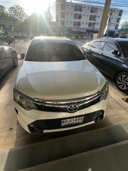 รถ Toyota Camry 2.0 G Extremo สี ขาว