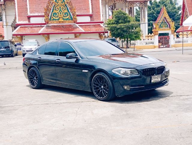 BMW Series 5 2013 520d Sedan ดีเซล เกียร์อัตโนมัติ ดำ รูปที่ 4