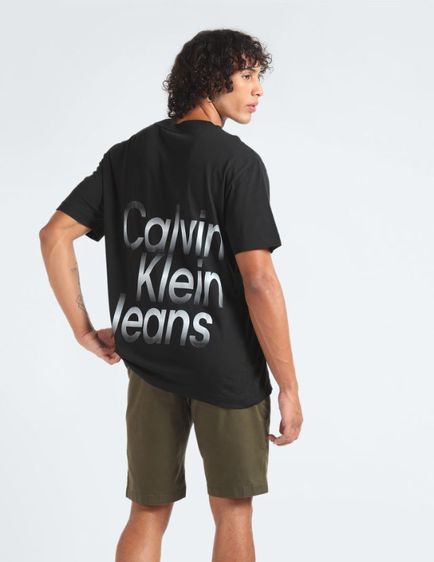 เสื้อยืด CALVIN KLEIN สีดำสภาพใหม่ รูปที่ 9