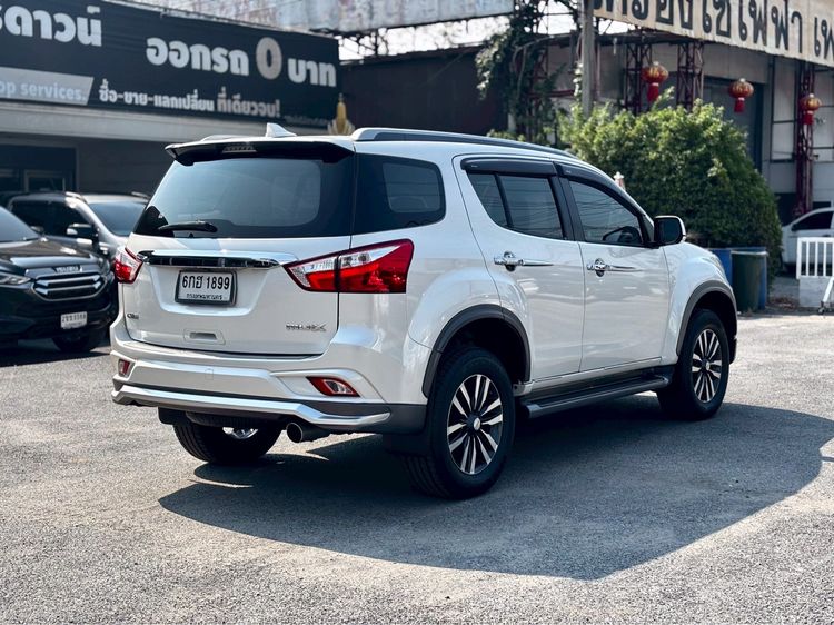 Isuzu MU-X 2018 1.9 The Iconic Utility-car ดีเซล ไม่ติดแก๊ส เกียร์อัตโนมัติ ขาว รูปที่ 4