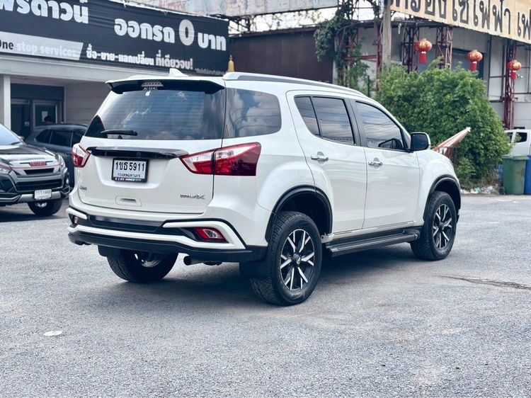 Isuzu MU-X 2020 3.0 The Onyx Utility-car ดีเซล ไม่ติดแก๊ส เกียร์อัตโนมัติ ขาว รูปที่ 4