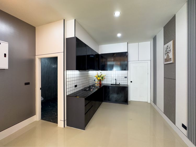อื่นๆ ตกแต่งครบ บ้านเดี่ยว หลังมุม (พร้อมสระว่ายน้ำ)หมู่บ้าน Garden View 2 รูปที่ 3